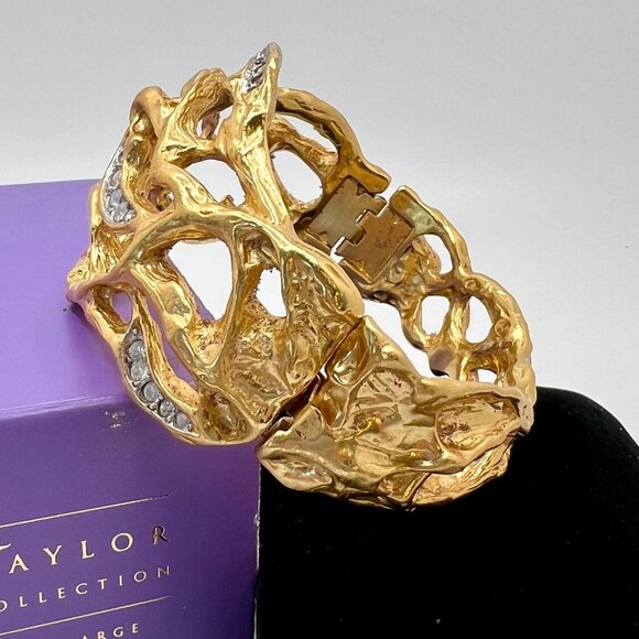 Elizabeth Taylor for Avon Treasured Vine Bracelet - Large - Picture 3 of 8